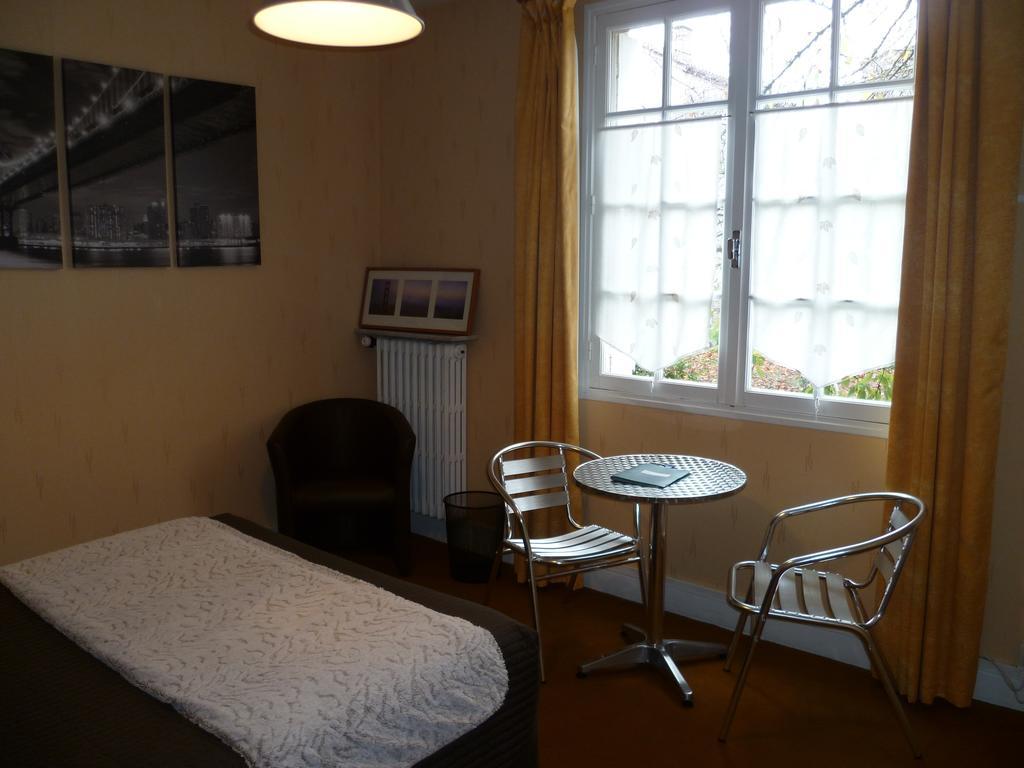 Hotel La Residence Villeneuve-sur-Lot Cameră foto